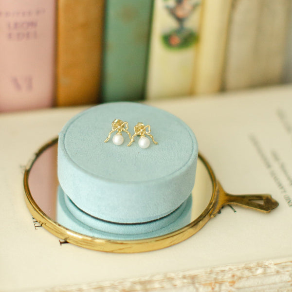 Mon Cherie Studs
