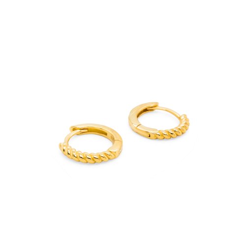 Mae Hoops